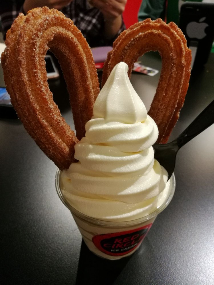red circle ice cream photo